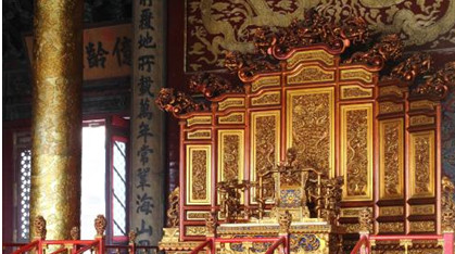 为什么故宫乾清宫是皇帝睡觉的地方？乾清宫的结构是怎样的？